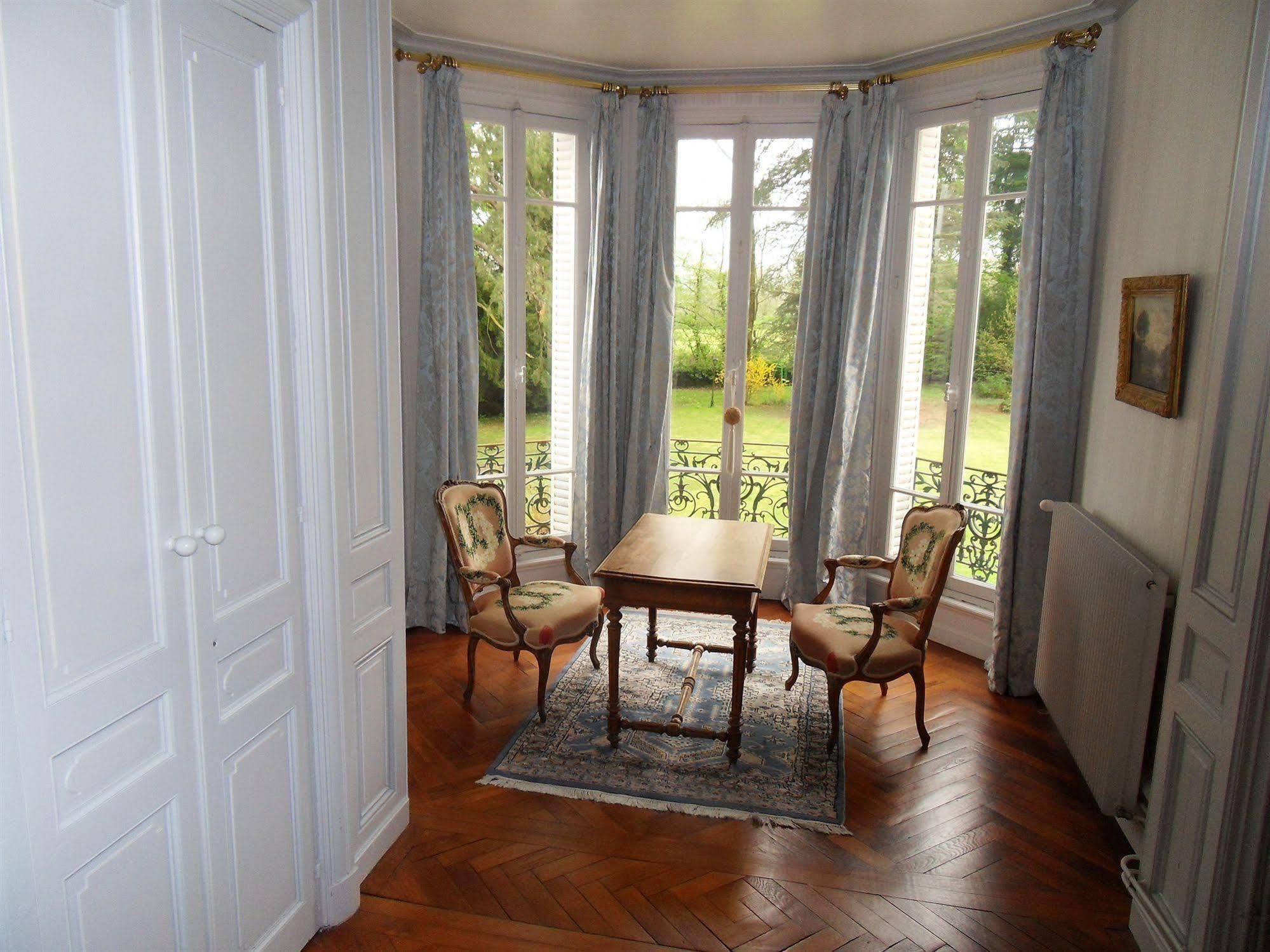 Chateau De La Motte Noailly ภายนอก รูปภาพ